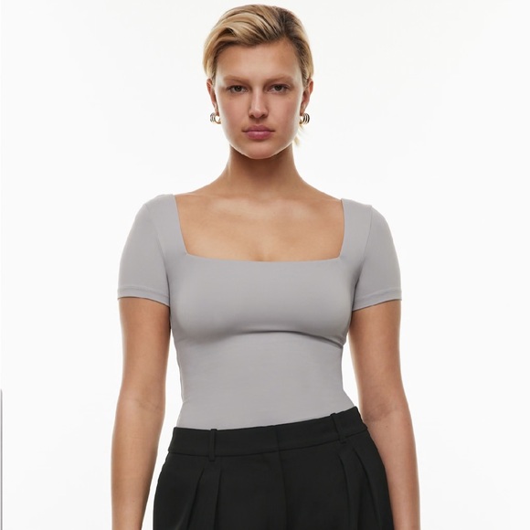Aritzia Tops - Aritzia Contour Square-neck T-shirt in Grey Sz XL